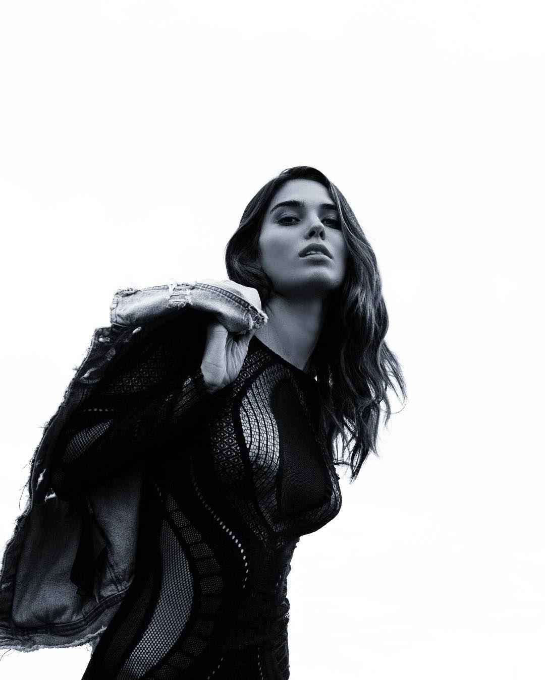 4P Rachel Vallori See-Through Photos