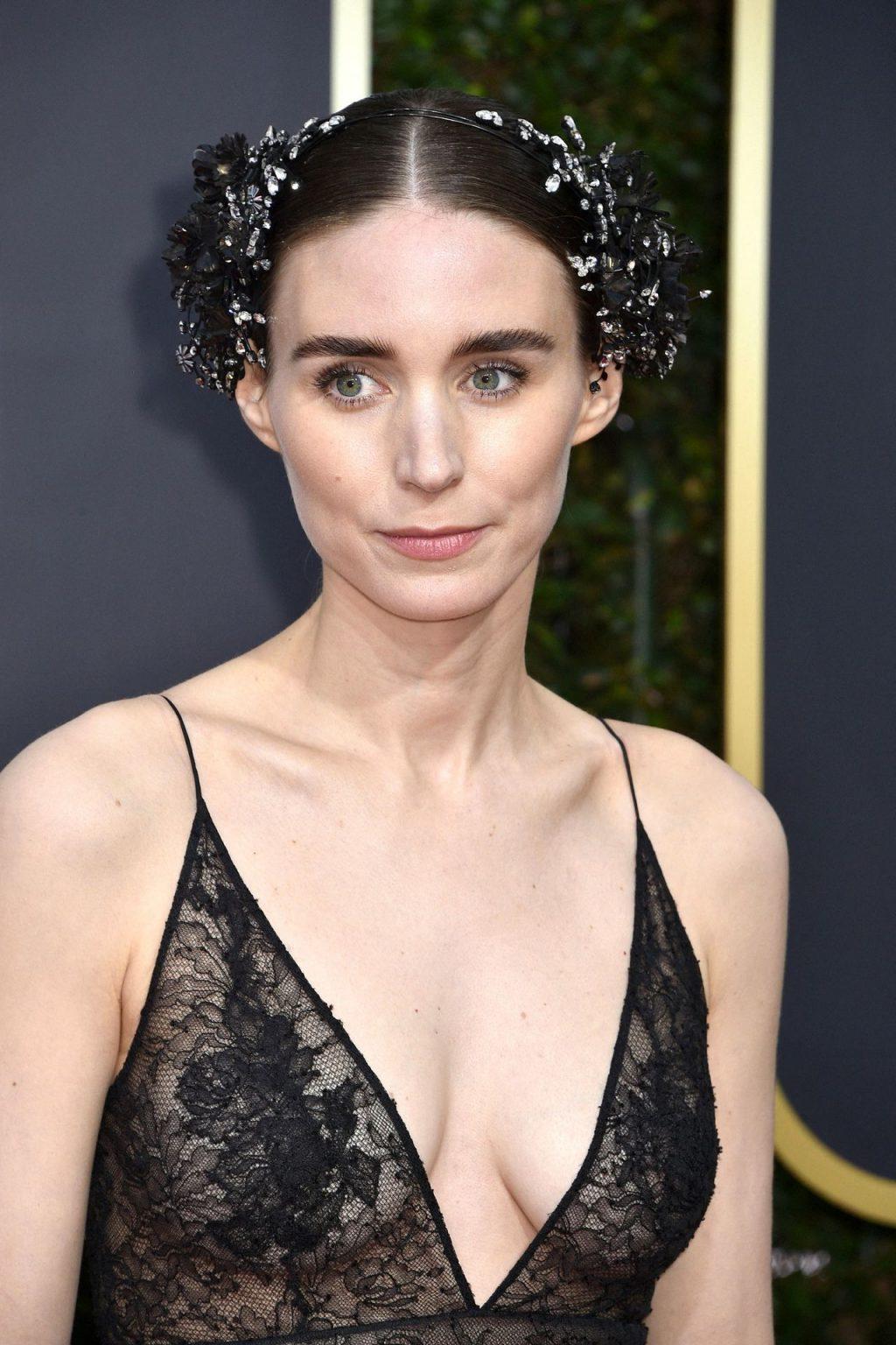 6P Rooney Mara See-Through