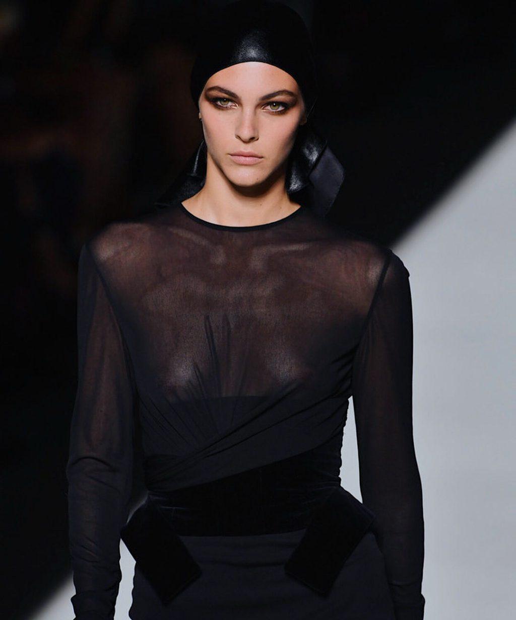 10P Vittoria Ceretti See-Through
