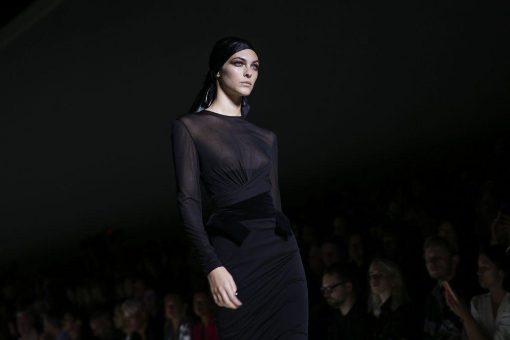 10P Vittoria Ceretti See-Through