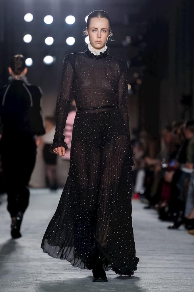 13P Edie Campbell See-Through