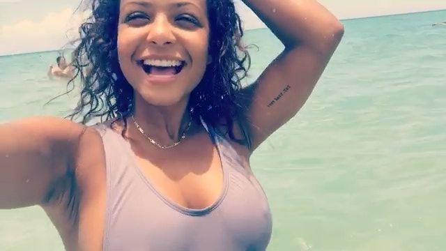 14P Christina Milian See-Through/Pokies