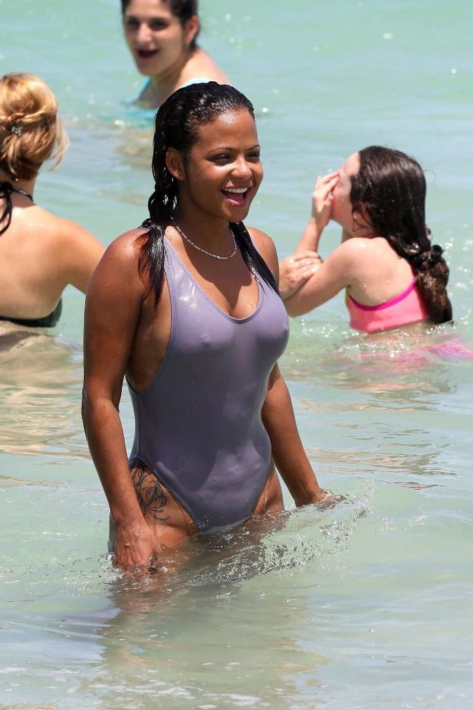 14P Christina Milian See-Through/Pokies
