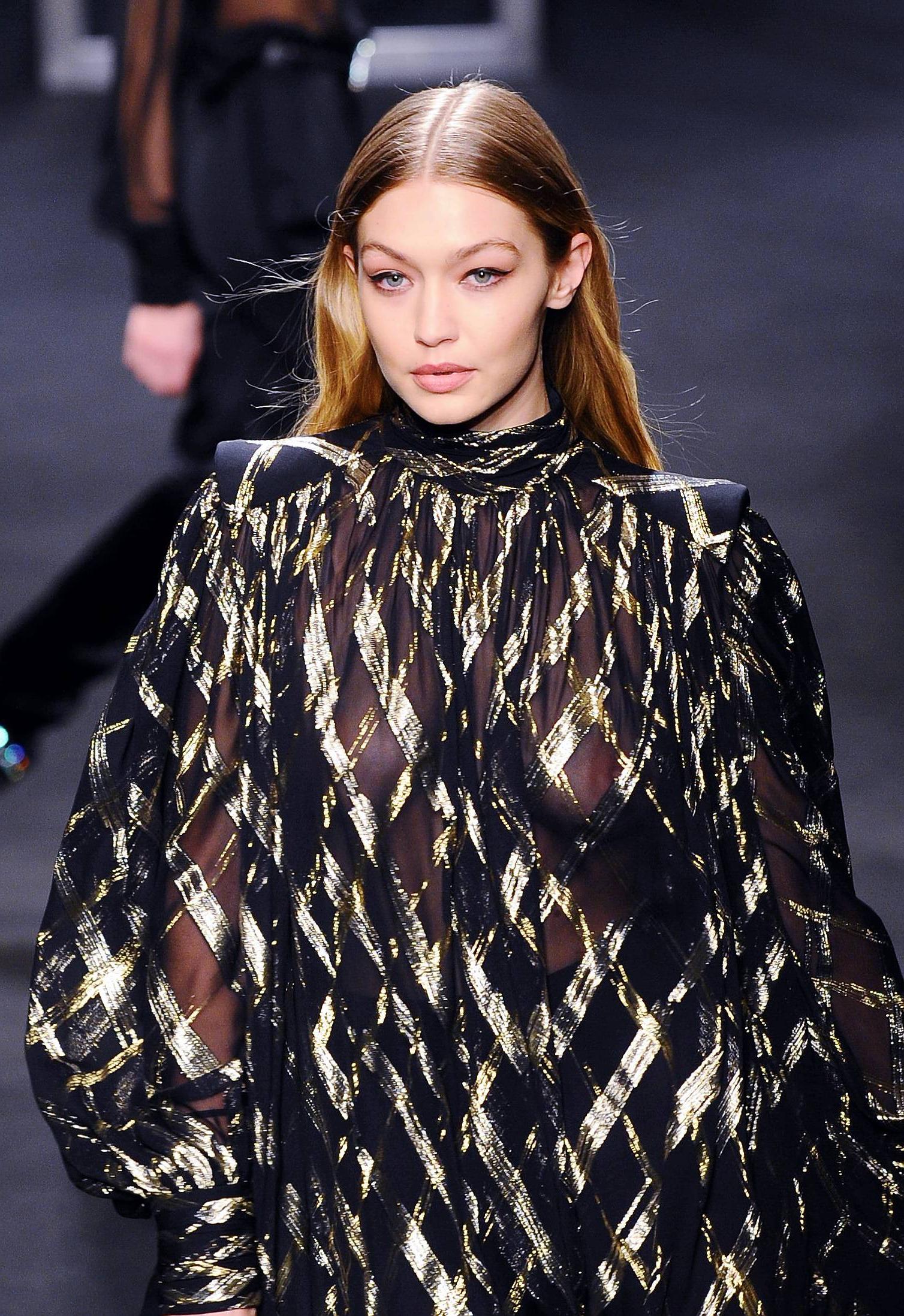 15P Gigi Hadid See-Through