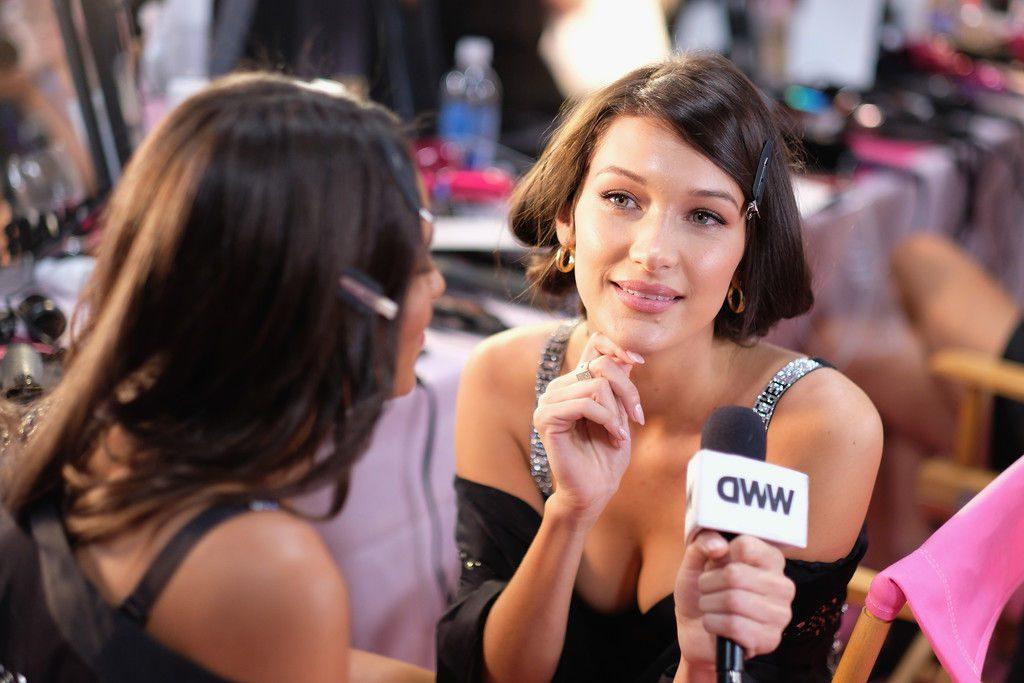 25P Bella Hadid See-Through
