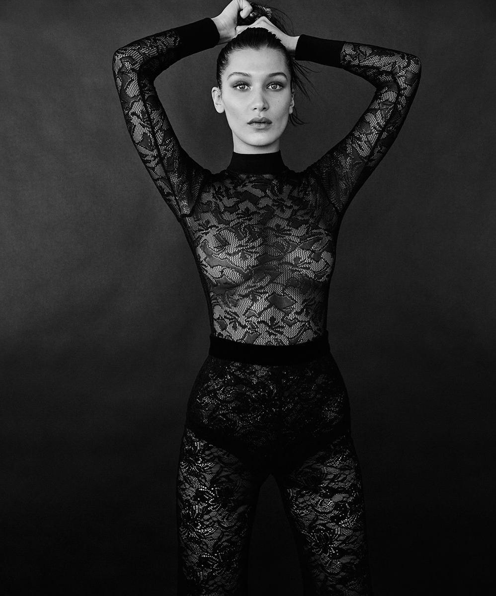 5P See-through pics of Bella Hadid
