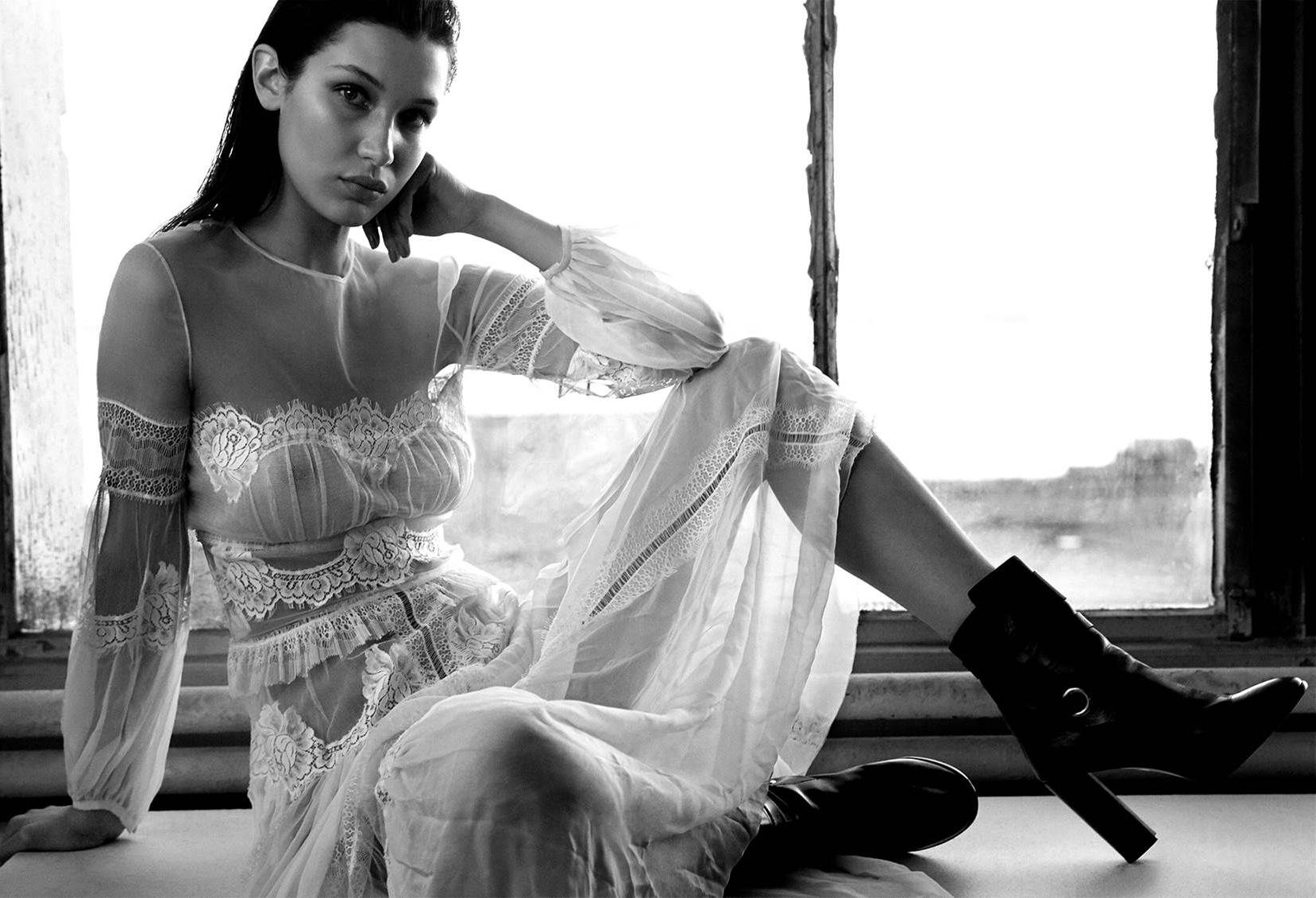 5P See-through pics of Bella Hadid