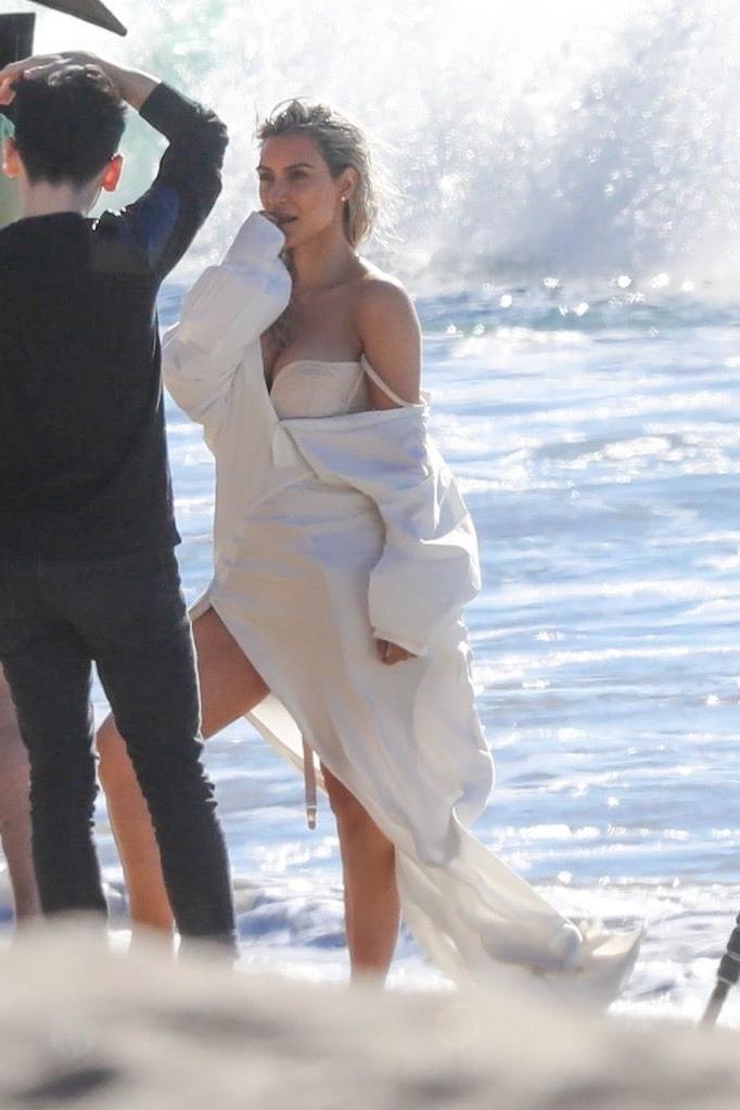 18P Kim Kardashian See-Through