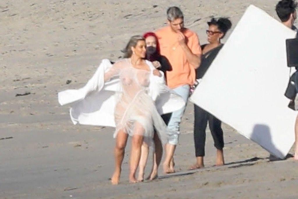 18P Kim Kardashian See-Through