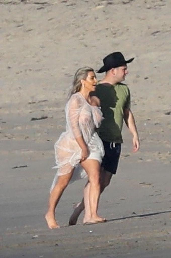 18P Kim Kardashian See-Through