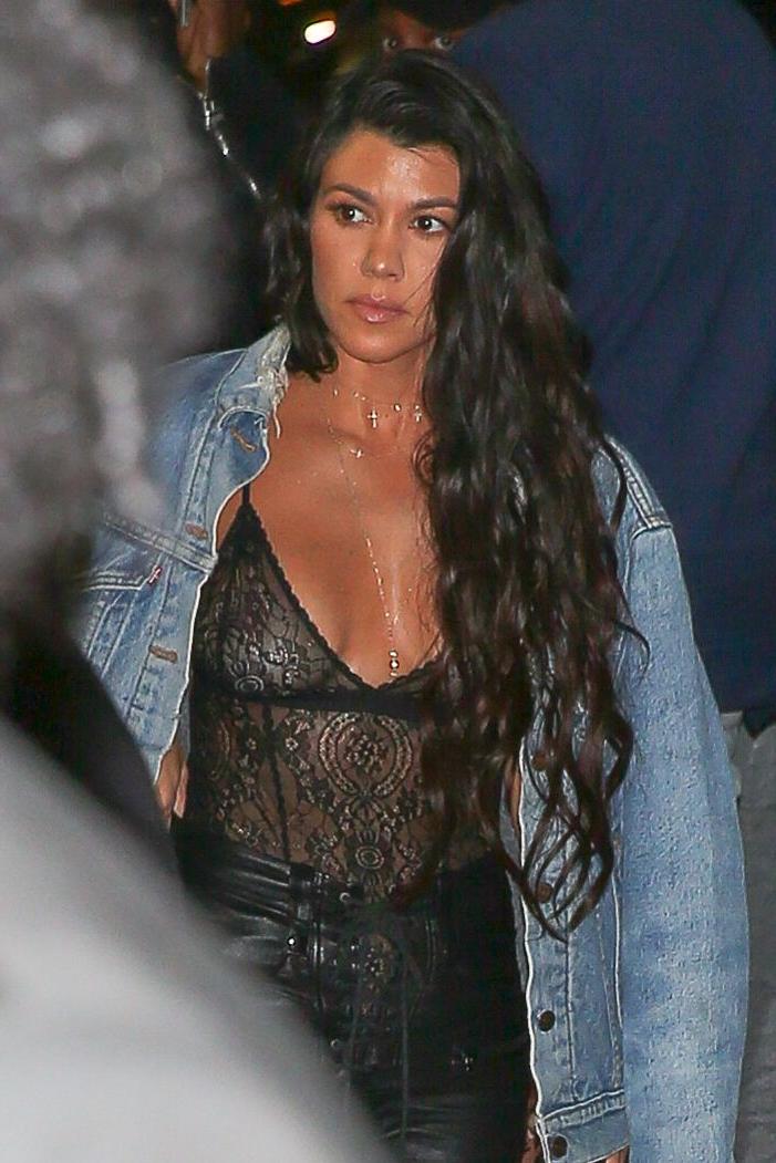 5P See-Through Photos of Kourtney Kardashian