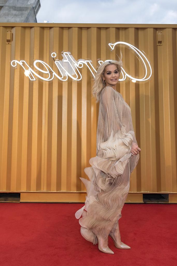 11P Rita Ora See-Through