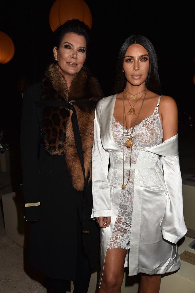 5P See-Through Photos of Kim Kardashian