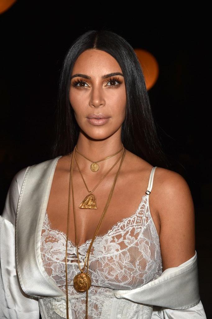 5P See-Through Photos of Kim Kardashian