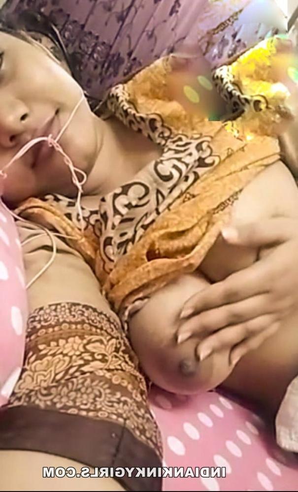 9P Beautiful Desi Teen Big Tits Selfies Leaked