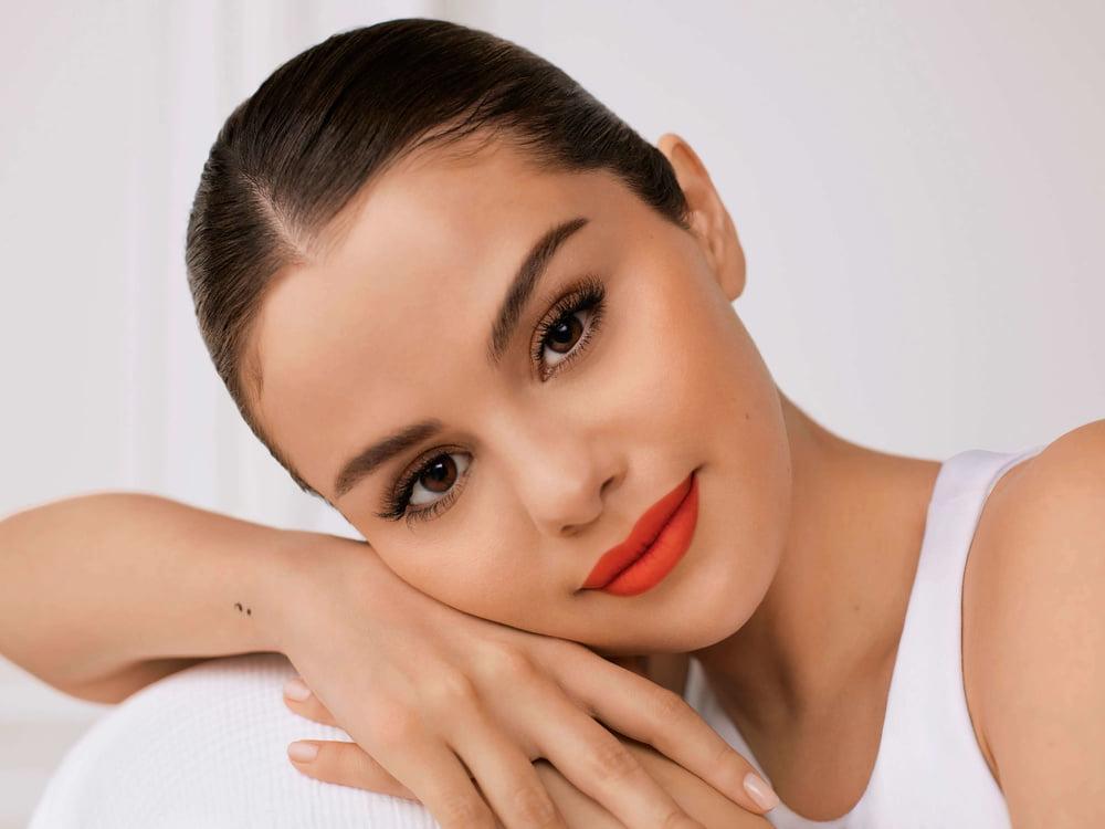 5P SELENA GOMEZ ... RARE BEAUTY !!!!!!
