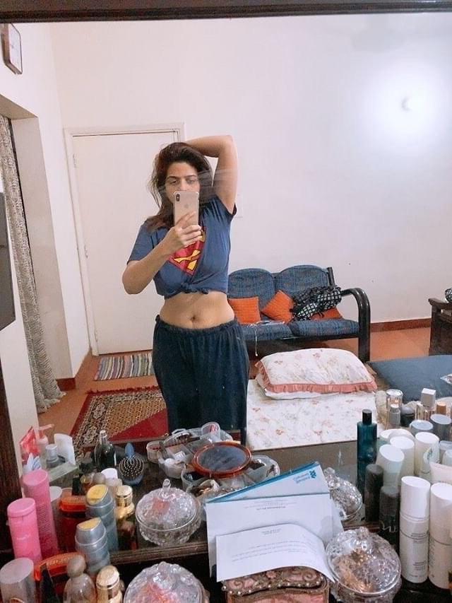 14P Pakistani Lahori Beauty