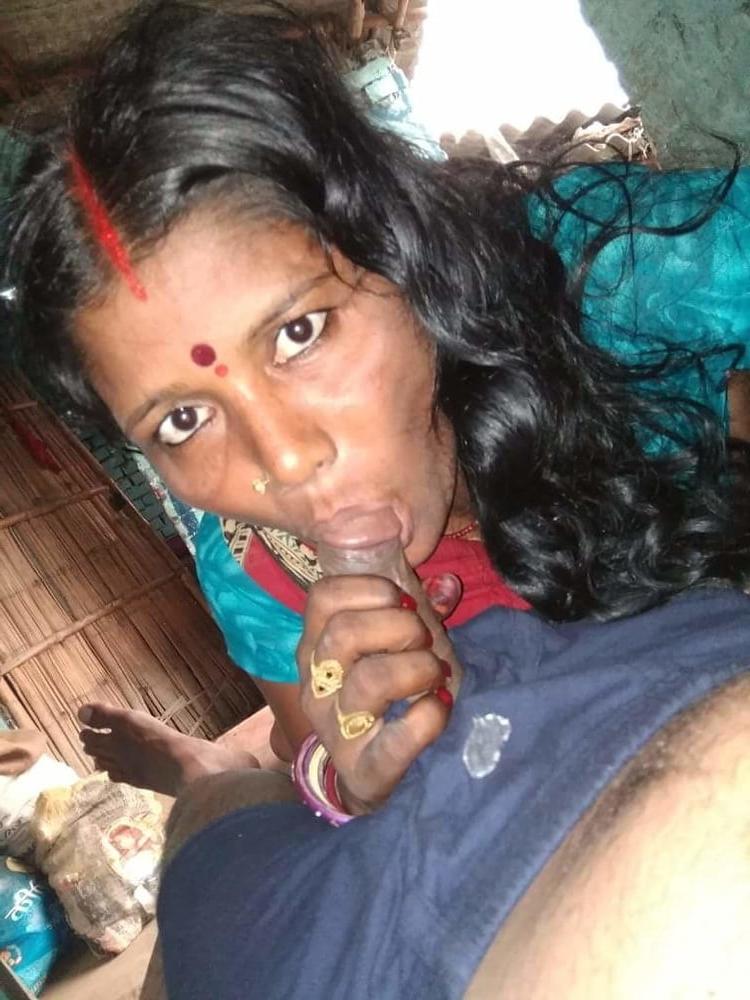 10P Desi Gaon Ki RAnd Land chuste hue