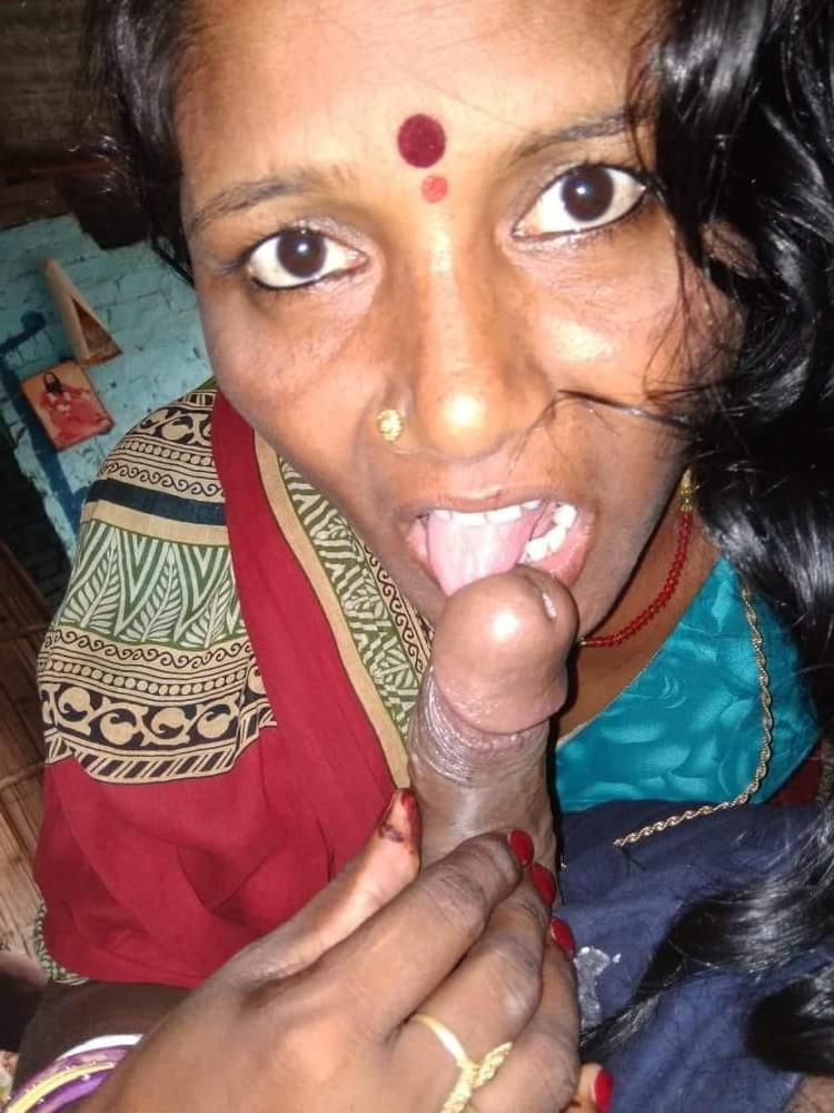 10P Desi Gaon Ki RAnd Land chuste hue