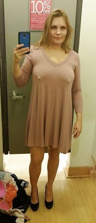 25P Busty braless 001.