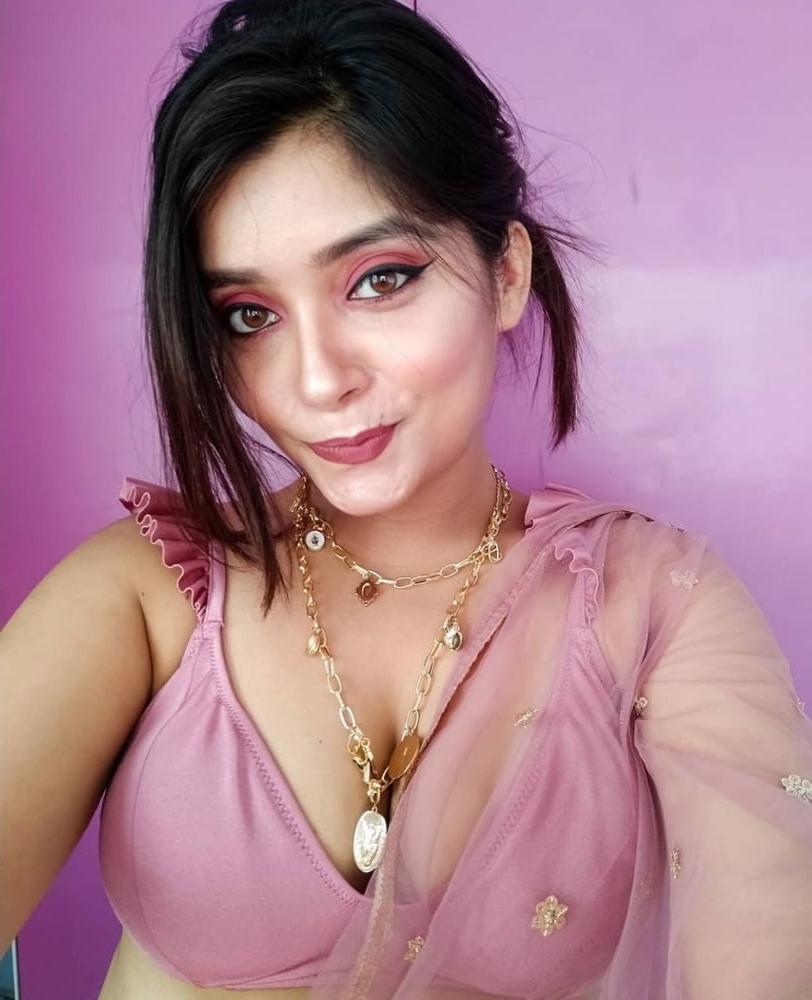 25P Unseen Desi asset 120