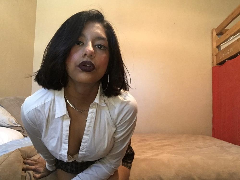 25P Hairy Nri Girl 250Pics