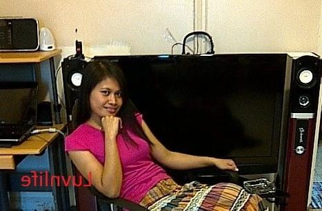 25P Filipina like to shot her naked always