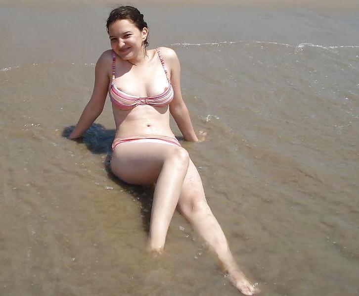 25P Nip Slips , Oops and Downblouse