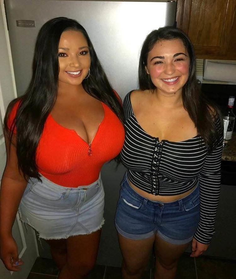 25P Unknown Busty Women 20
