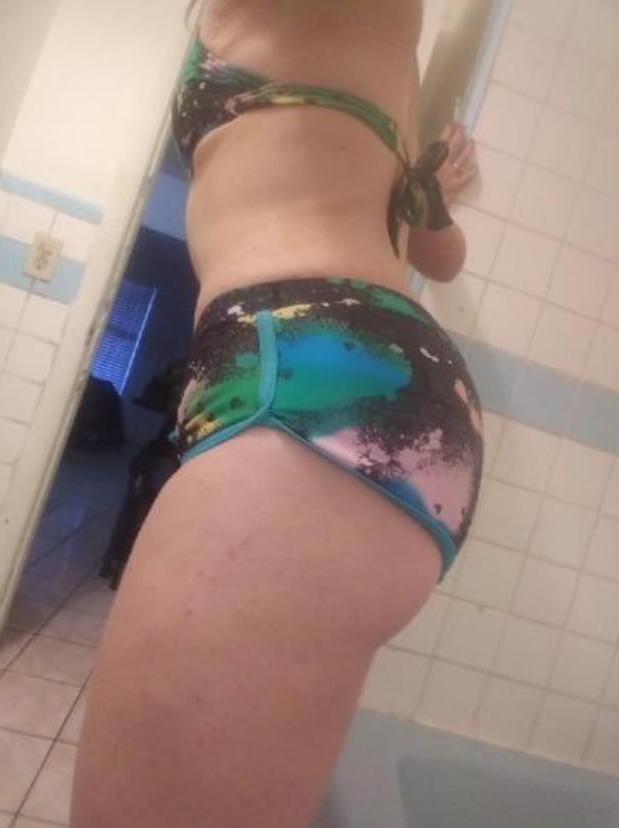 8P South Florida Motel Whore