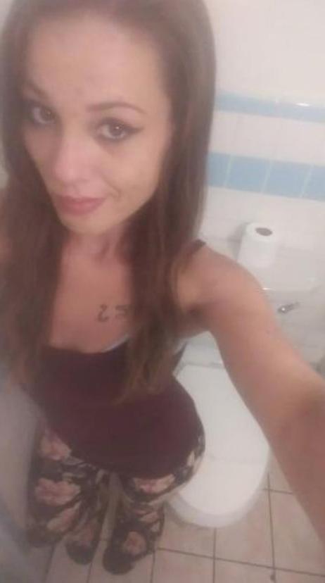 8P South Florida Motel Whore