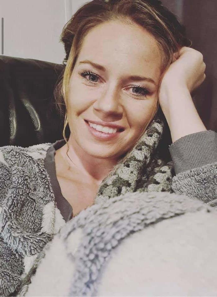 25P Pictures that make my cock hard 115