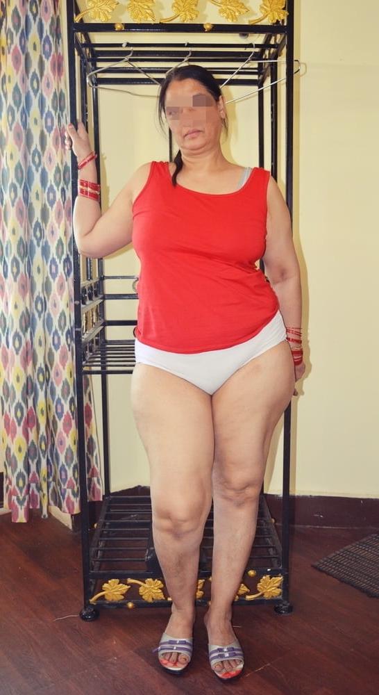 25P Desi bww bhabhi very sexy photo shoot