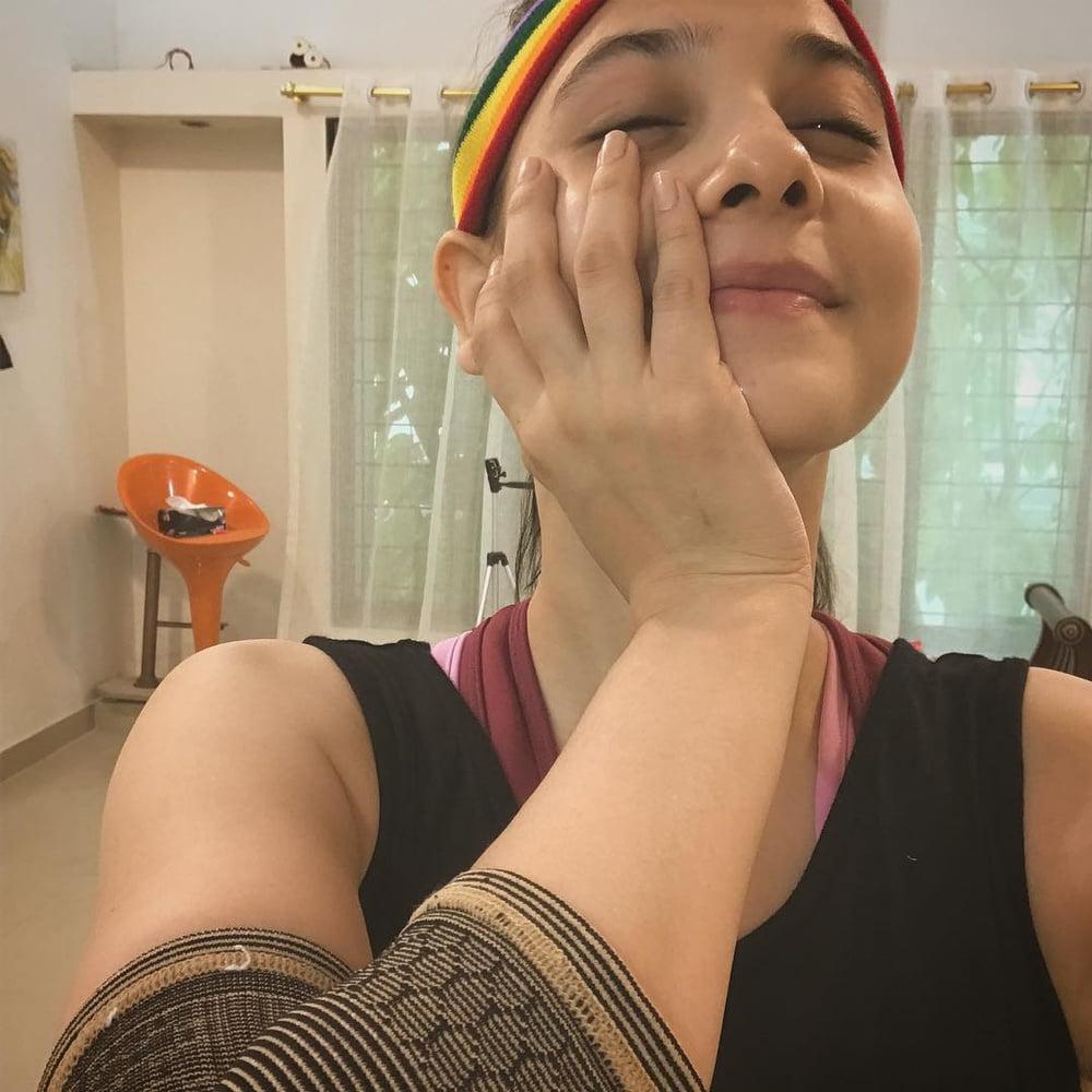25P Sexy paki desi slut and rand for cum, degrading comments 6