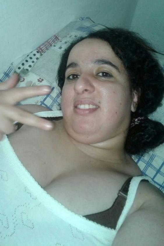 25P Arab beauty