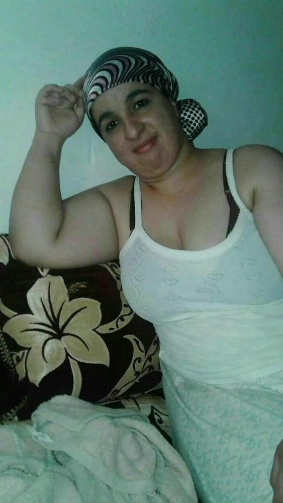 25P Arab beauty