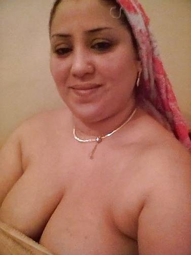 25P Arab beauty