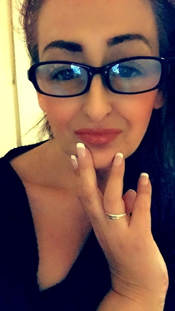 25P Arab beauty