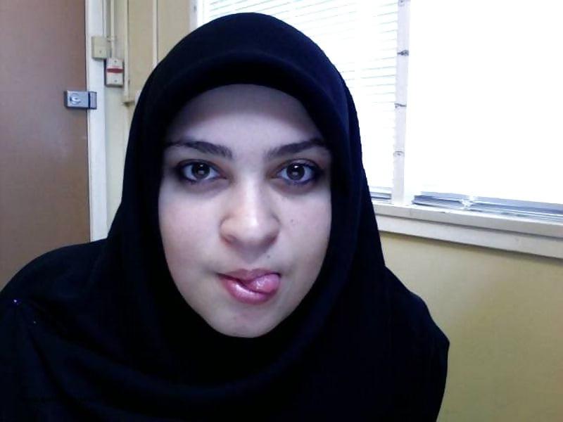 25P Arab beauty