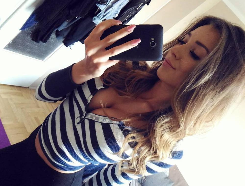 17P polish beauty with big tits