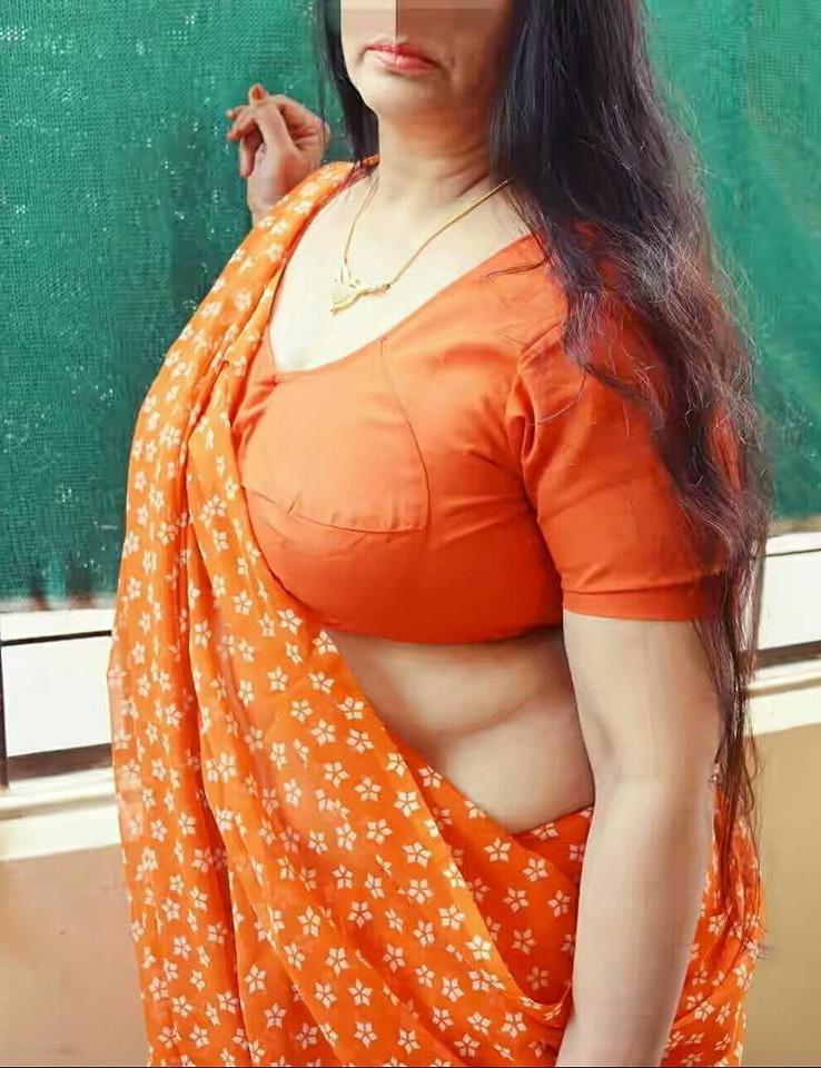 21P desi randi aunty