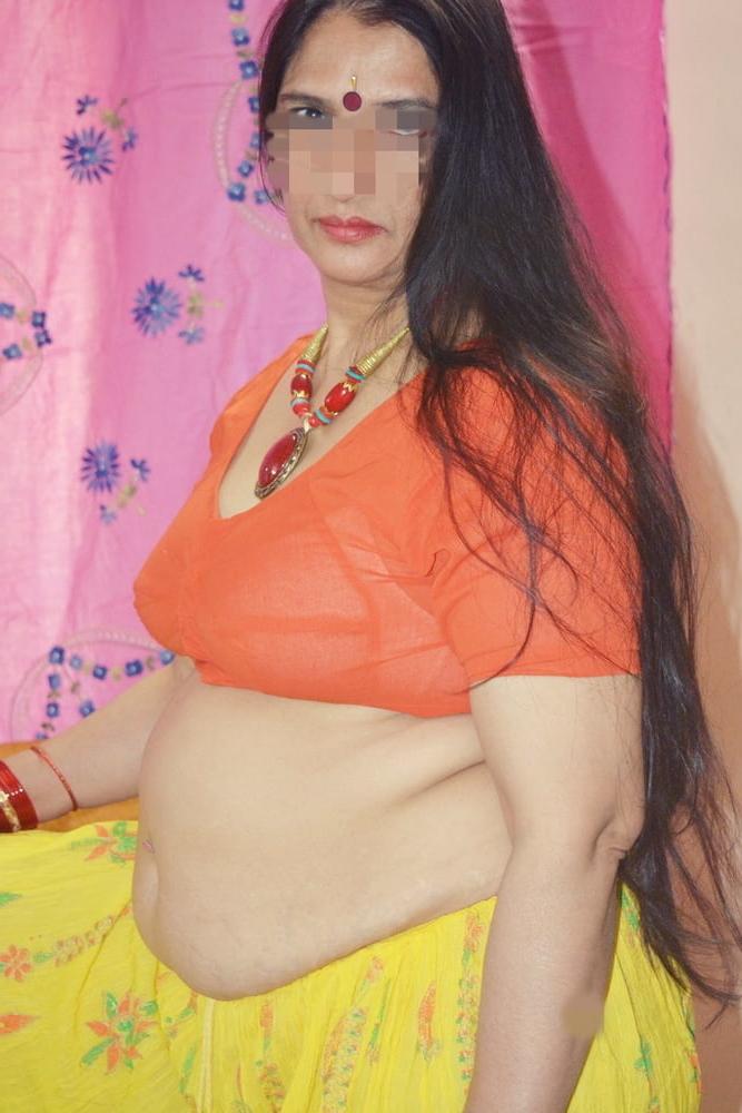 21P desi randi aunty