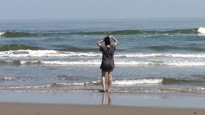 9P Wife on beach