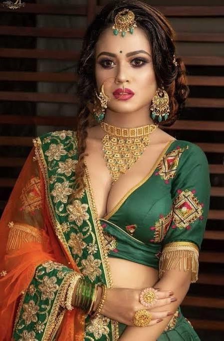 14P Desi sluts