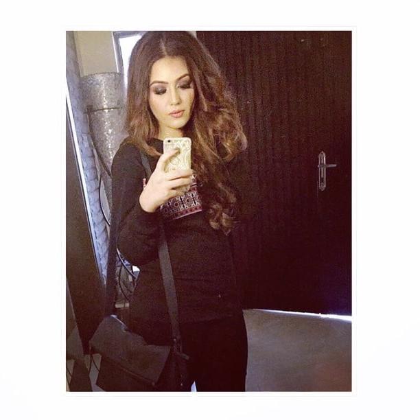 25P Sexy paki desi slut and rand for cum, degrading comments 5