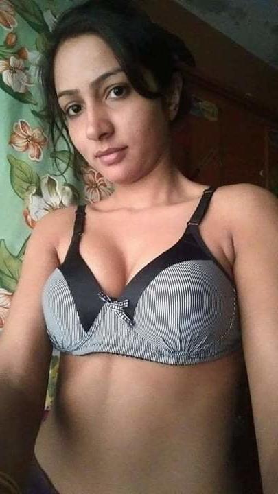 18P Desi punjabi girl Rekha