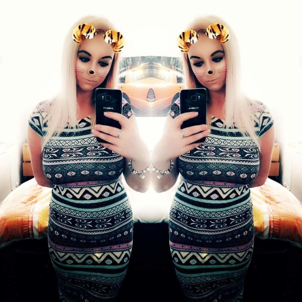 12P Busty Welsh Chav