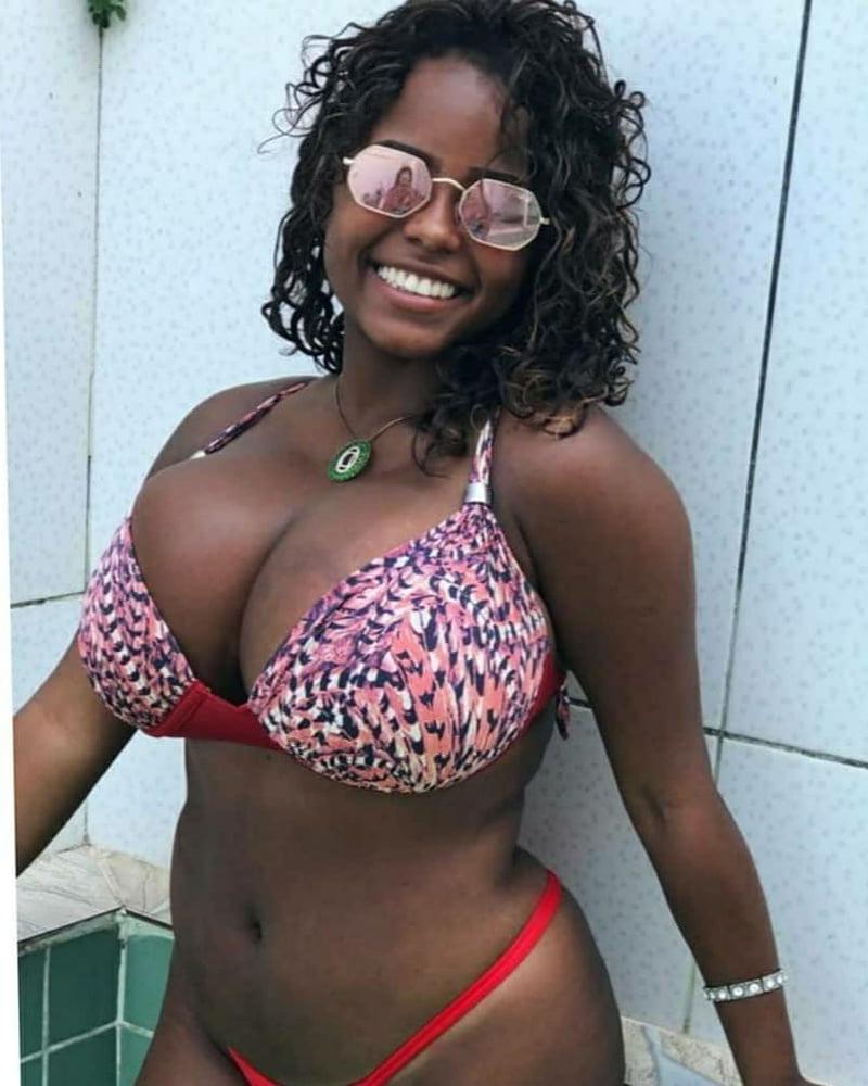 25P so BUSTY i gotta look 5