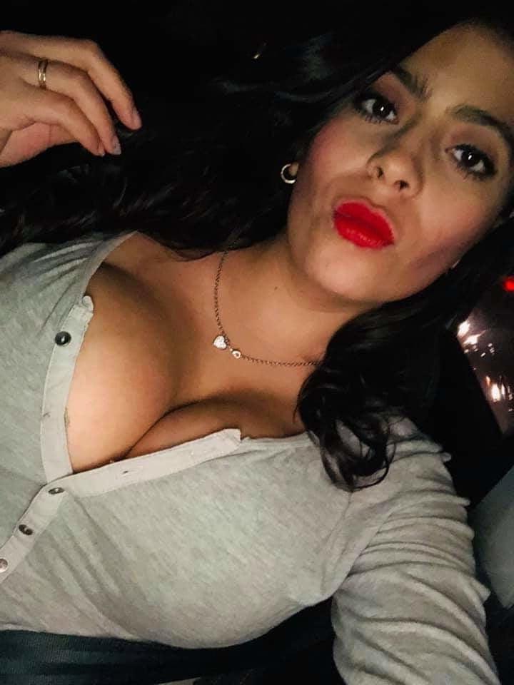 25P Busty Amateur 69