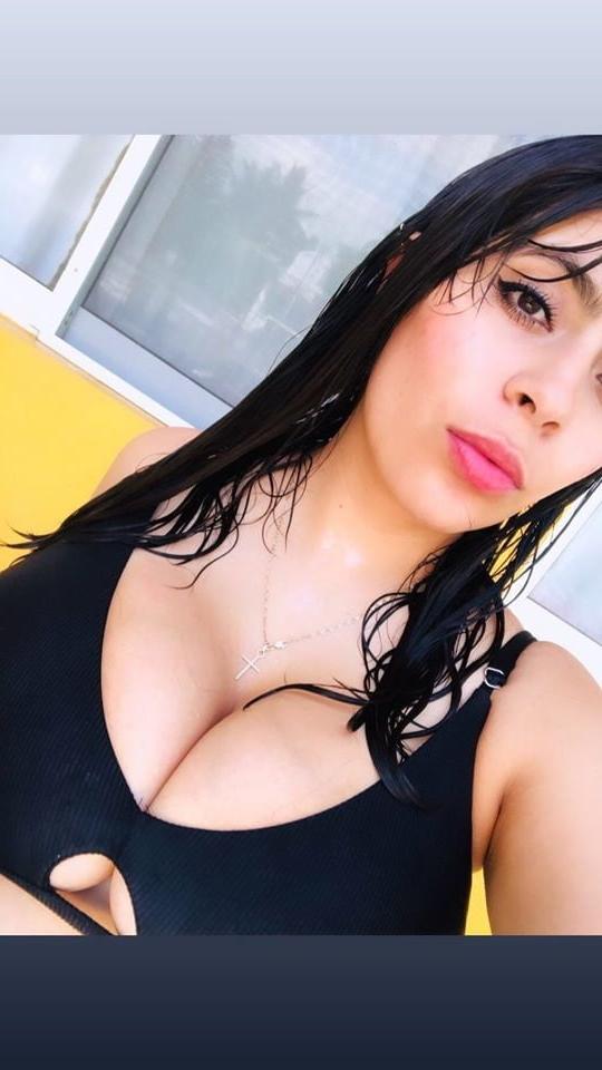 25P Busty Amateur 69